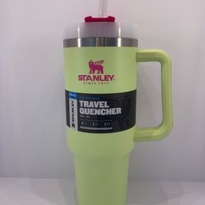 STANLEY ADVENTURE QUENCHER TRAVEL TUMBLER 40 OZ - COLOR CITRON MIX! BRAND NEW!!